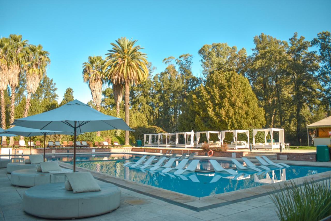Sheraton Pilar Hotel & Convention Center Εξωτερικό φωτογραφία