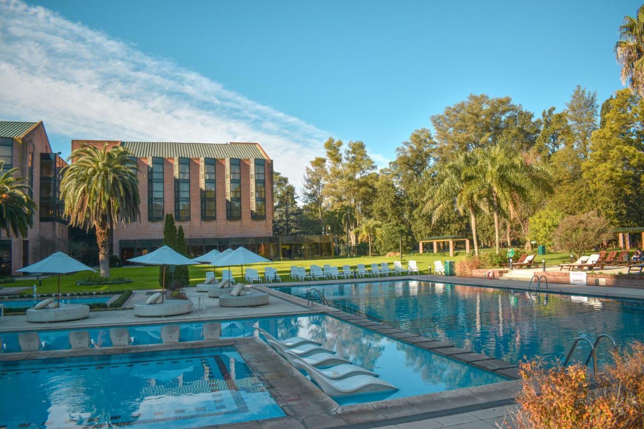 Sheraton Pilar Hotel & Convention Center Εξωτερικό φωτογραφία
