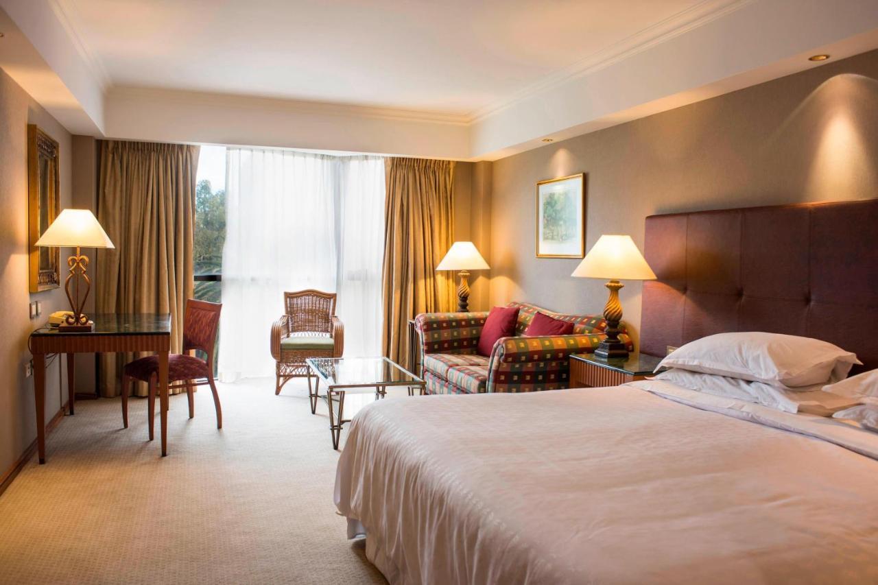 Sheraton Pilar Hotel & Convention Center Εξωτερικό φωτογραφία