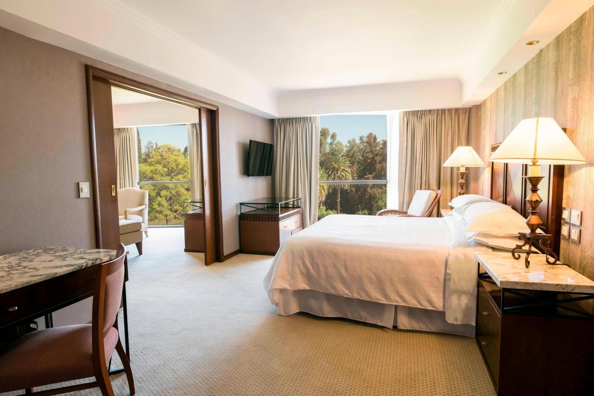 Sheraton Pilar Hotel & Convention Center Εξωτερικό φωτογραφία